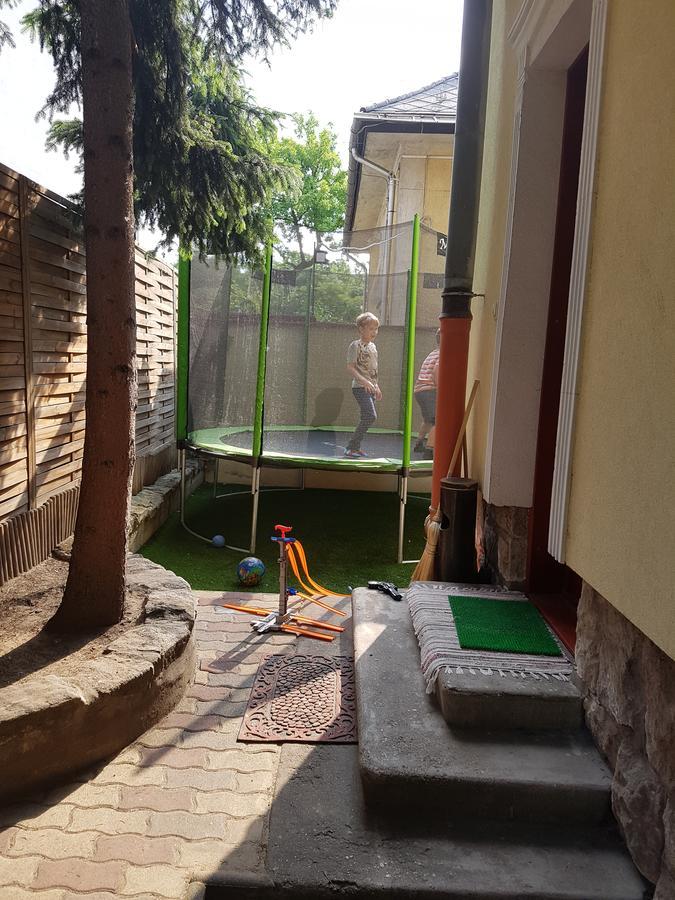 Palma Villa In City Park Budapest - Semi Suteren ภายนอก รูปภาพ